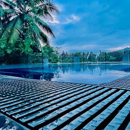 Travellers Halt Hotel Ratnapura Eksteriør billede