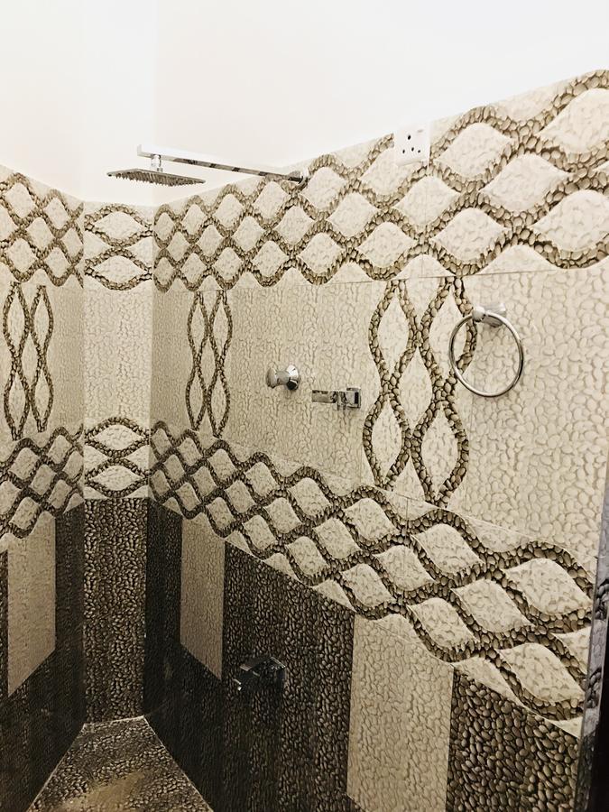 Travellers Halt Hotel Ratnapura Eksteriør billede